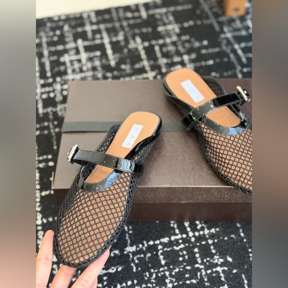 Alaia Mesh Buckle Mule Slippers - Picture 2 of 8